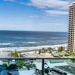 Paradise Living At Hilton With Stunning Ocean View