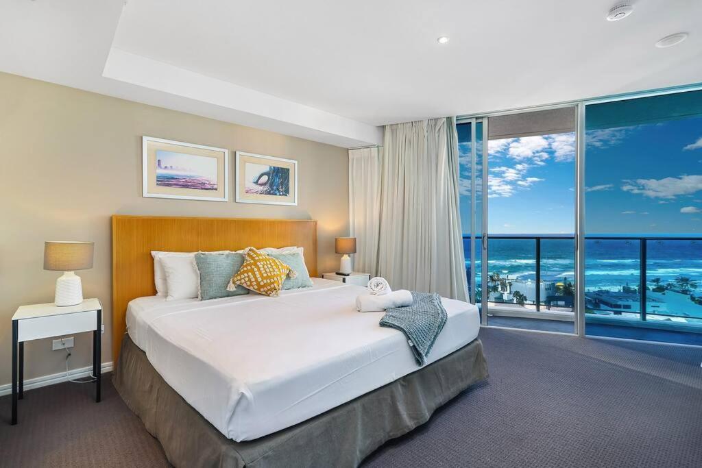 Apartment Paradise Living At Hilton With Stunning Ocean View