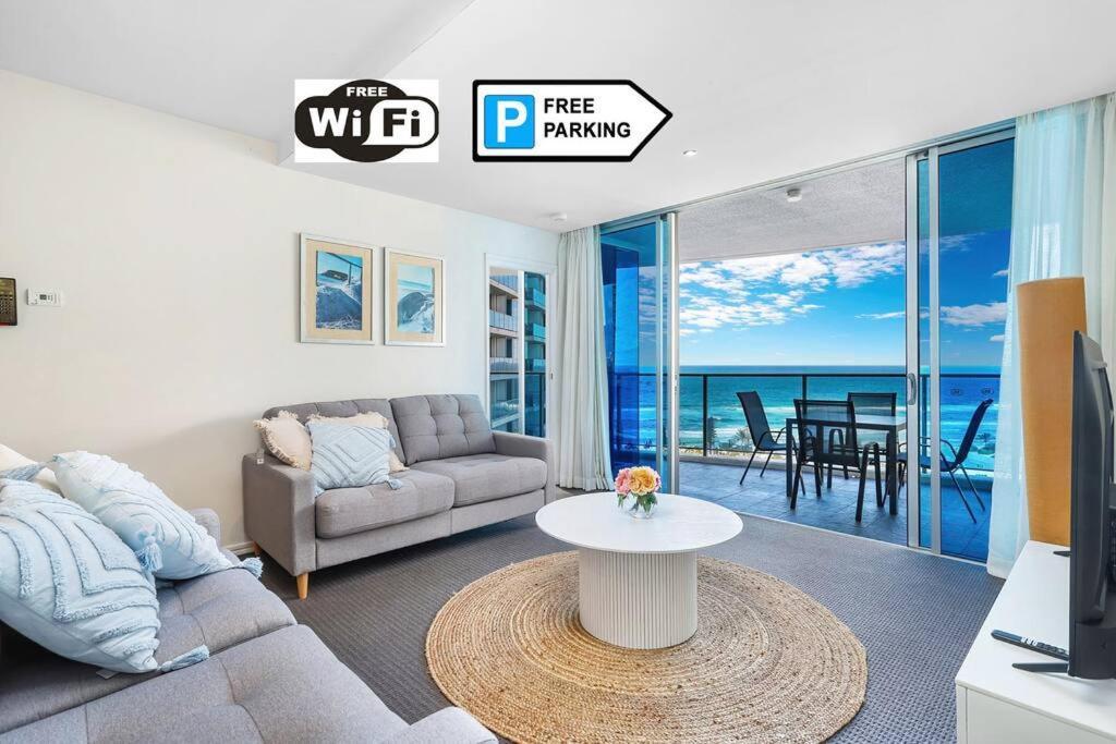 Paradise Living At Hilton With Stunning Ocean View * Gold Coast