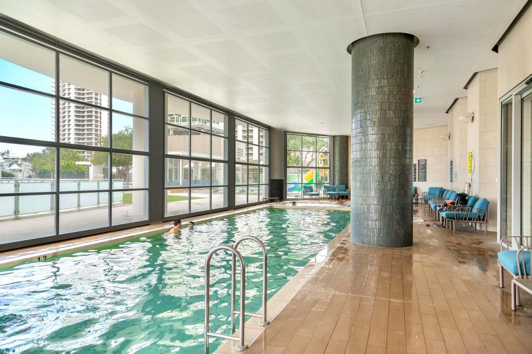 Paradise Living At Hilton With Stunning Ocean View Apartment Gold Coast