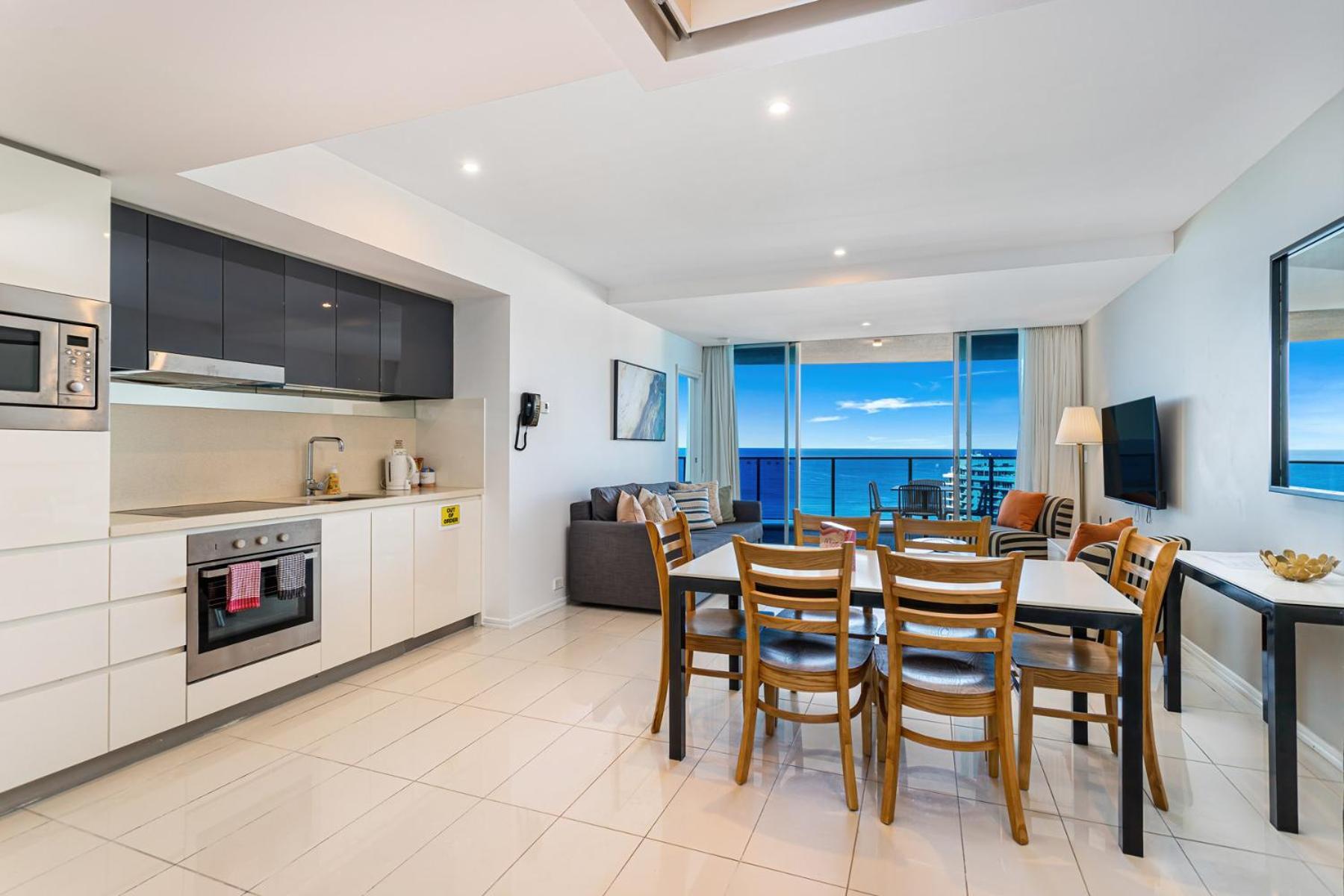 Apartment Paradise Living At Hilton With Stunning Ocean View *